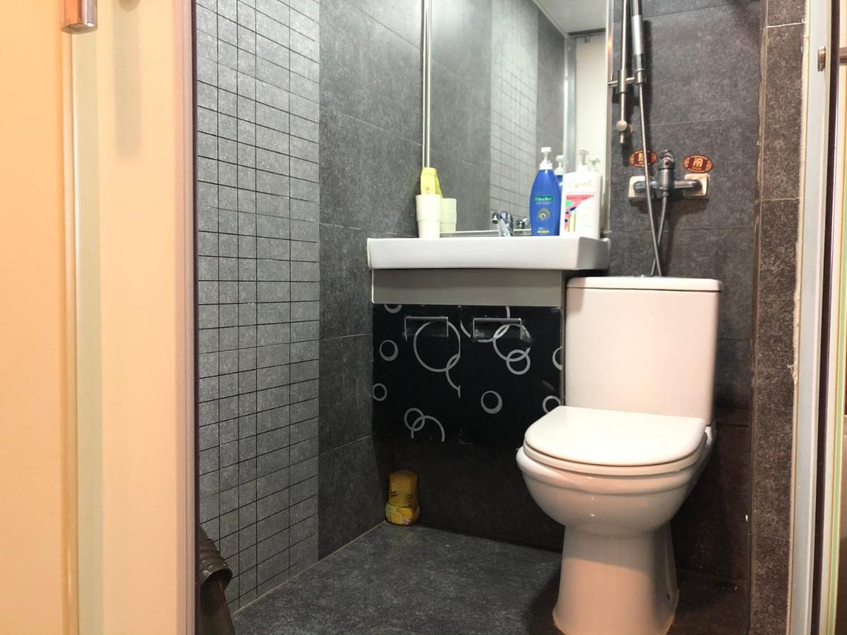 Guest house 香港星星旅馆 2202 *